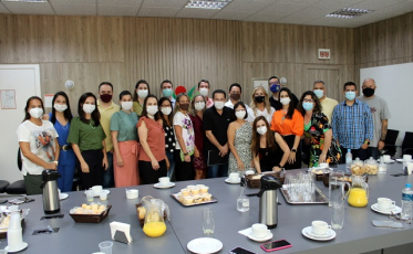 Reitora recebe doutorandos de Goiás na Unesc