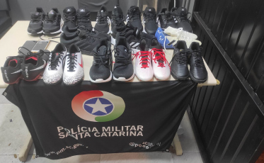 PM de Criciúma recupera pares de calçados furtados em loja de Cocal do Sul