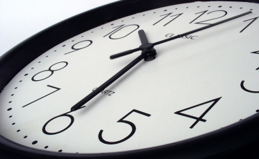 Adiante o seu relógio em uma hora