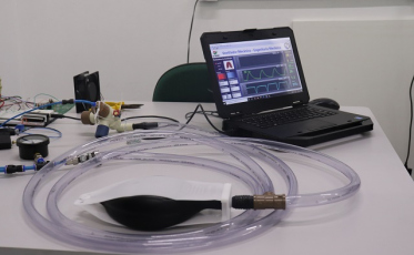 Unesc apresenta modelo inovador e seguro de respirador mecânico