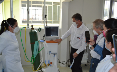 FIESC entrega respiradores ao Hospital São José
