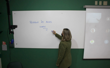 Aulas híbridas com transmissão ao vivo e presencialidade programada na Unesc