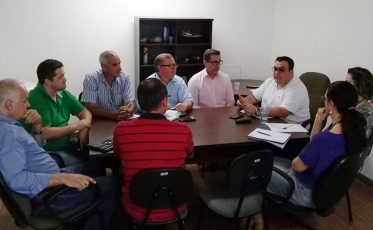 Regulamentação do Uber e afins começa a ser debatida em Criciúma