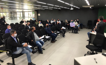 Criciúma busca em Curitiba o modelo para a volta dos ônibus