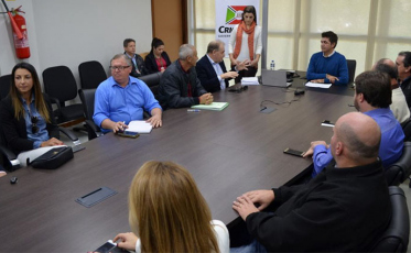 Autoridades trabalham para diminuir filas de exames, consultas e cirurgias