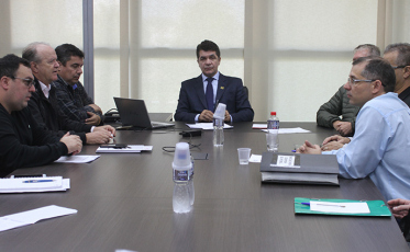 Horários dos ônibus serão reduzidos a partir das 19h desta quinta-feira