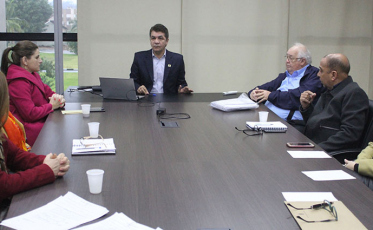 Prefeitura de Criciúma avalia afastamento de funcionários públicos em licença médica