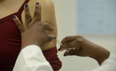 Covid-19: em 24 horas, Brasil teve 25,6 mil novos casos e 125 mortes