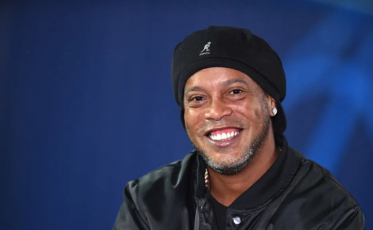 Criciúma: Ingressos disponíveis para o Jogo das Estrelas com Ronaldinho Gaúcho 