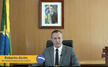 Bolsonaro demite Secretário de Cultura por discurso semelhante ao nazismo