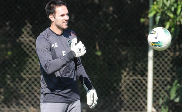 Roberto Volpato diz que futebol brasileiro é dominado por grupos de empresários