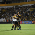 “Estamos perdendo para nós mesmos”, declara Rodrigo após a nova derrota do Criciúma 