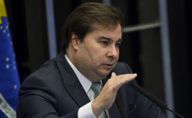 Presidente da Câmara diz que é contra nova assembleia constituinte