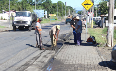 Prefeitura conclui pavimentação de 10 ruas no bairro Nossa Senhora da Salete