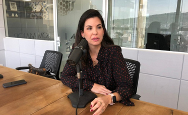 O cuidado e carinho da geriatria tratados no Avesso