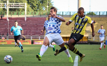 Dois jogos abrem as quartas da Série C
