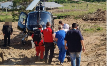 Após sofrer queda de caminhão em movimento, homem é encaminhado ao hospital