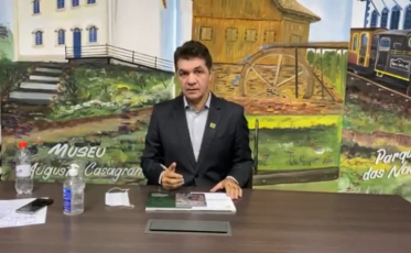 Em vídeo, Salvaro suplica retorno do transporte coletivo