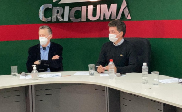 Prefeito de Criciúma lança repescagem da vacina contra Covid-19 