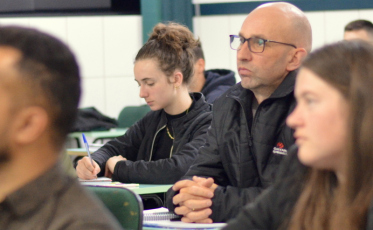 Unibave oferece 120 bolsas de estudo para inscritos no CadÚnico
