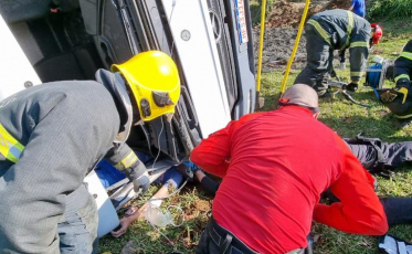 Siderópolis: Motorista de caminhão morre em acidente de trânsito (FOTOS E VÍDEO)