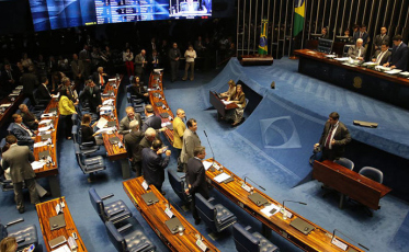 Senado aprova fim do sigilo bancário em operações com dinheiro público