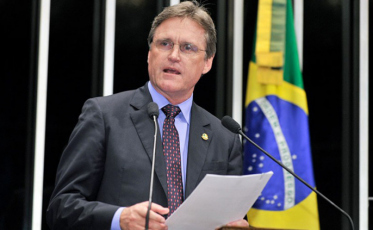 “Além de uma frente de esquerda”, diz Dário Berger sobre candidatura ao governo