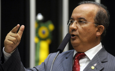 Jorginho Mello empolgado com a vice-presidência da CCJ