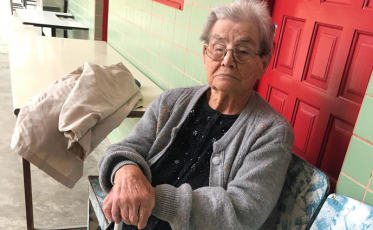 Mesmo sem obrigatoriedade, idosos acima de 70 anos comparecem para votar