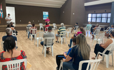 Secretaria de Saúde entrega 180 ordens para realização de exames