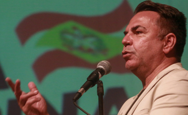 Secretário Vampiro: sábado sai nova portaria sobre máscaras