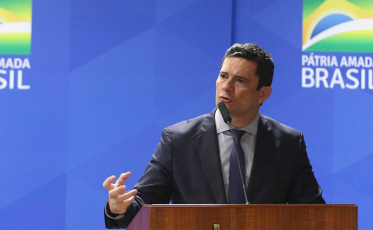 Senado ouve Moro sobre conversas vazadas com Dallagnol