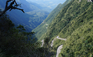 Serra do Rio do Rastro estará fechada pela manhã neste fim de semana