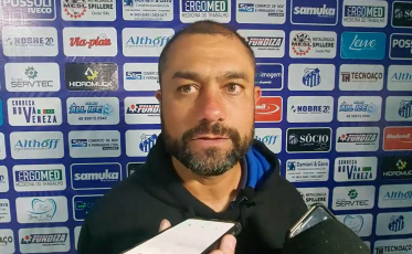 “Saí de lá com um sentimento de dever cumprido”, diz Serraninho após derrota do Caravaggio