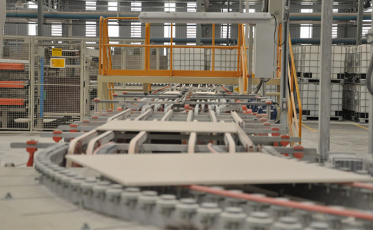 Gaidzinski destaca recuperação do setor industrial e cerâmico 