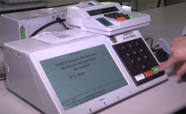 TER-SC realiza 3º Simulado Nacional de urnas eletrônicas