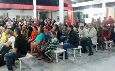 Governo de Siderópolis reúne moradores para regularização de imóveis