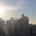 Tempo bom predomina e temperaturas podem passar de 30°C no feriado
