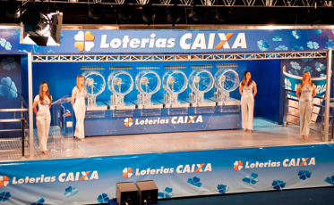 Tem quatro sorteios das loterias da Caixa hoje