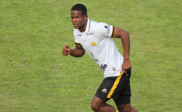 Sub-20 joga partida de ida da final do Catarinense