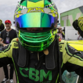 Aos 19 anos, piloto de SC lidera campeonato nacional e fica perto de título inédito