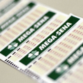 Mega-Sena sorteia R$ 135 milhões nesta terça-feira
