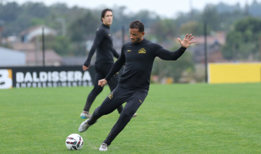 Chuva atrasa treino, e atividade indica Pedro no gol e Otero de volta contra o Goiás
