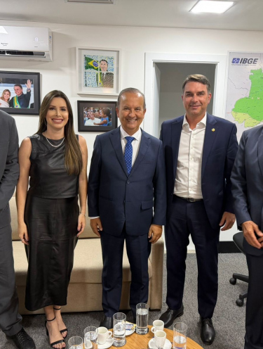 VÍDEO: PL oficializa Carol e Carlos; Amin se aproxima de João Rodrigues