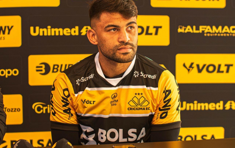 Ronald retorna ao Criciúma, mira acesso e revela: 