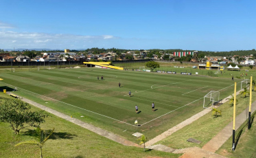 Com 21 atletas, elenco do Tigre inicia trabalhos no gramado