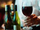 Vinho faz bem ao coração? O que a ciência descobriu depois do paradoxo francês