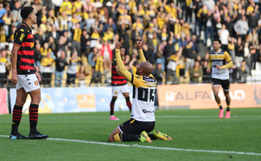 Atacantes respondem por apenas 32% dos gols do Criciúma na Série B