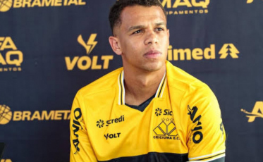 Sandry alega problemas pessoais e pede pra deixar o Criciúma 