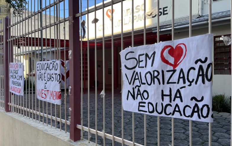 TRT rejeita pedido de liminar da Afasc e greve dos professores está confirmada